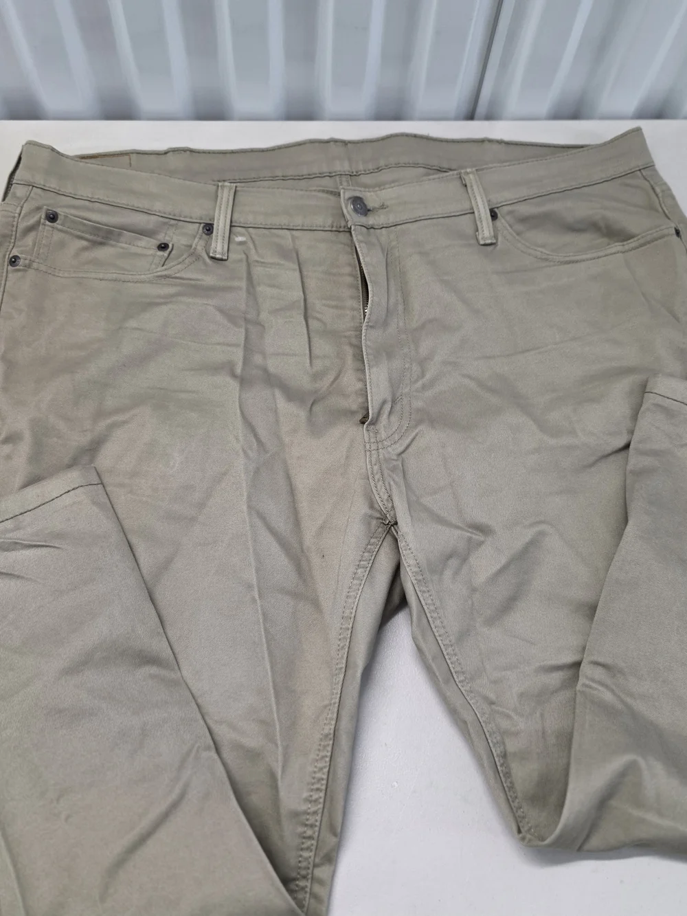 Levi's 541 Beige Pants Men's Size 40x30